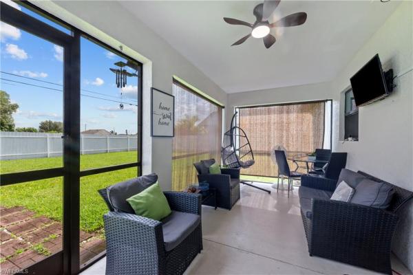 Cape Coral, 623 3rd St, Cape Coral, Florida 33990, image 2