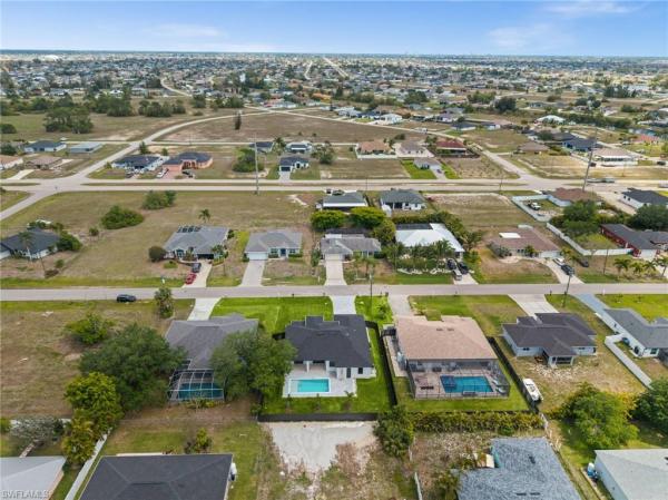 Cape Coral Residential, 1532 24th Pl, Cape Coral, Florida 33993, image 3