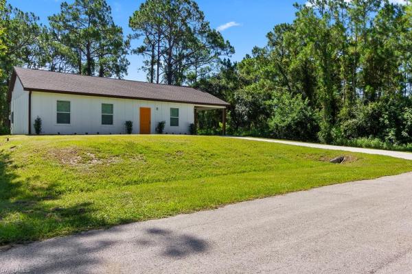 2008 Robert Ave, Alva, Florida 33920, image 2