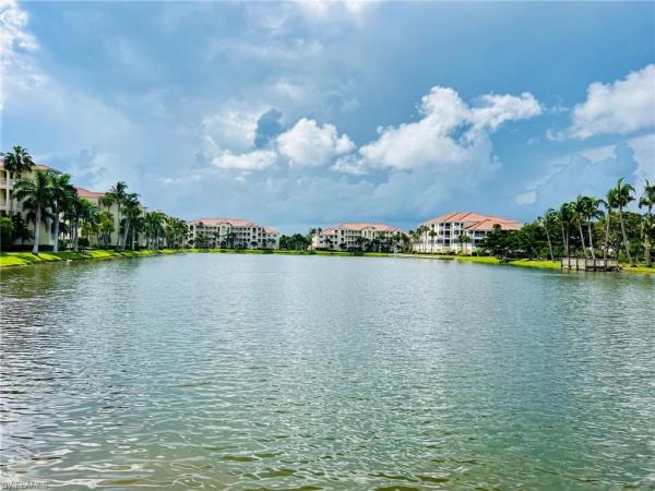 20061 Sanibel View Cir #204, Fort Myers, Florida 33908, image 3