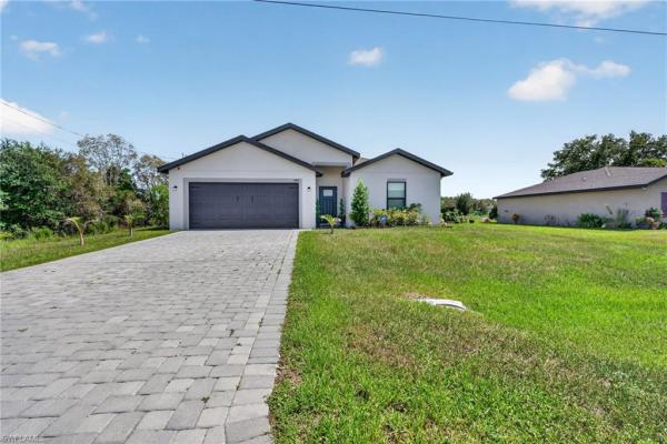 Mirror Lakes, 849 Sea Urchin Cir, Fort Myers, Florida 33913, image 1