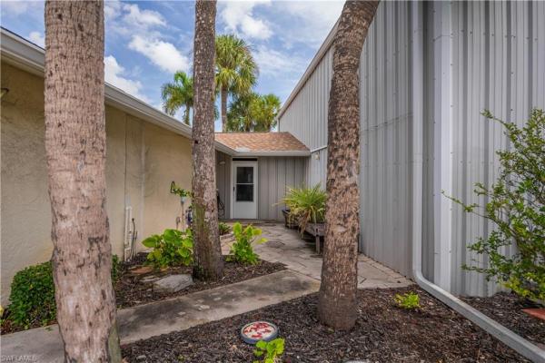 Cape Coral, 412 W Cape Coral Pkwy, Cape Coral, Florida 33914, image 3