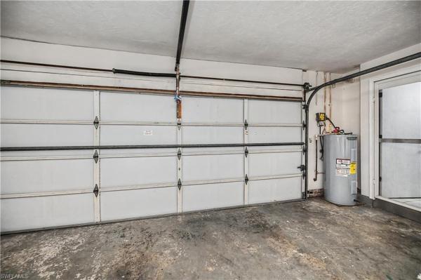 Cape Coral, 412 W Cape Coral Pkwy, Cape Coral, Florida 33914, image 1