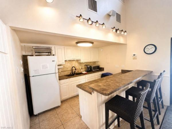 Hacienda Village, 27810 Hacienda East Blvd #205B, Bonita Springs, Florida 34135, image 2