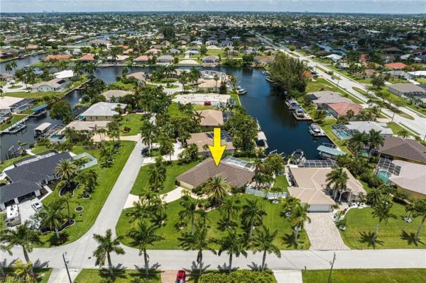 Cape Coral, 4123 26th Pl, Cape Coral, Florida 33914, image 2
