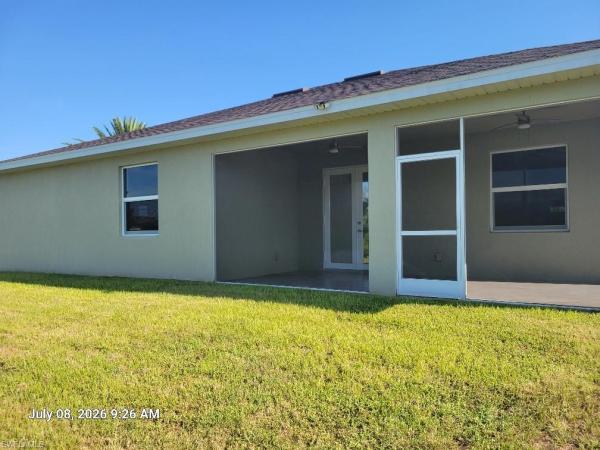 Gator Circle, 2128 40th St, Cape Coral, Florida 33909, image 1