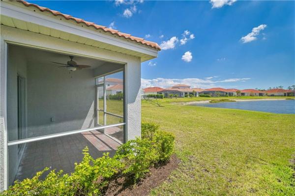 Lindsford, 4226 Bloomfield St, Fort Myers, Florida 33916, image 3