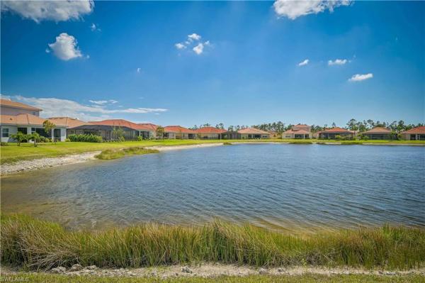 Lindsford, 4226 Bloomfield St, Fort Myers, Florida 33916, image 1
