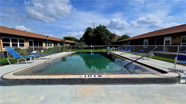 4624 6th Ave #1G, Cape Coral, Florida 33904, image 2