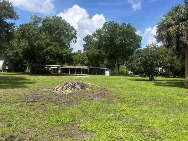 North Fort Myers No HOA, 18595 Palm Creek Dr #601, North Fort Myers, Florida 33917, image 3