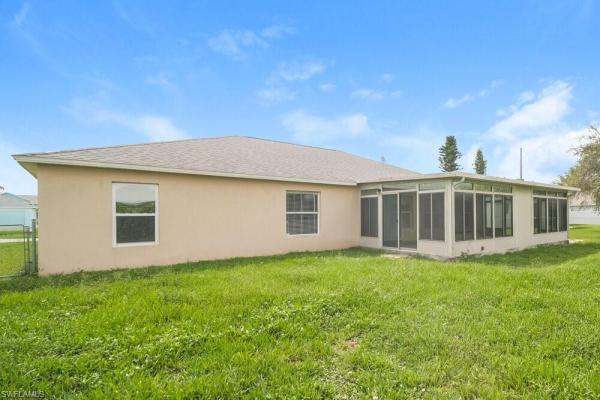 Cape Coral, 18 17th Ave, Cape Coral, Florida 33909, image 1