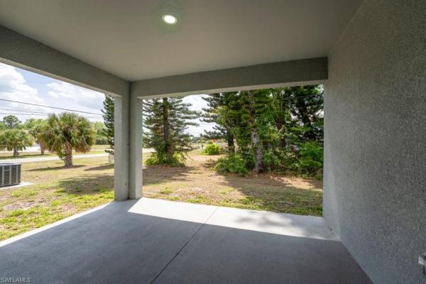 Lehigh Acres, 15 Hampton Ave, Lehigh Acres, Florida 33936, image 2