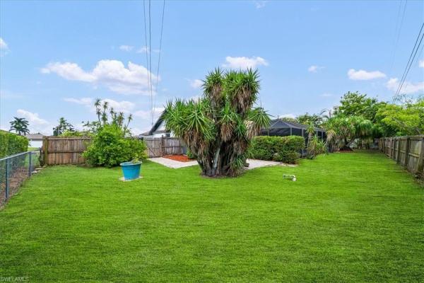 Cape Coral Residential, 212 4th Ter, Cape Coral, Florida 33990, image 2