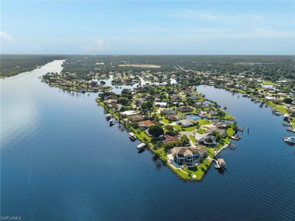 River Forest Island, 13314 Island Rd, Fort Myers, Florida 33905, image 1