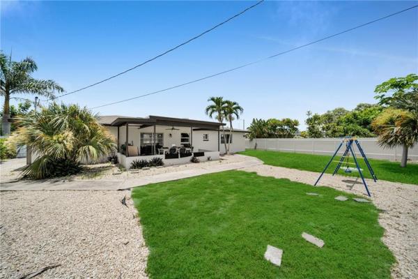 Cape Coral, 127 43rd Ln, Cape Coral, Florida 33904, image 1