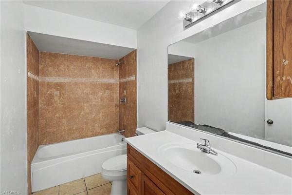 Cape Coral, 1416 19th St, Cape Coral, Florida 33990, image 3