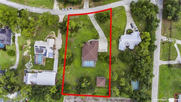 Bentwood Pines, 11704 Bentwood Ct, North Fort Myers, Florida 33917, image 3