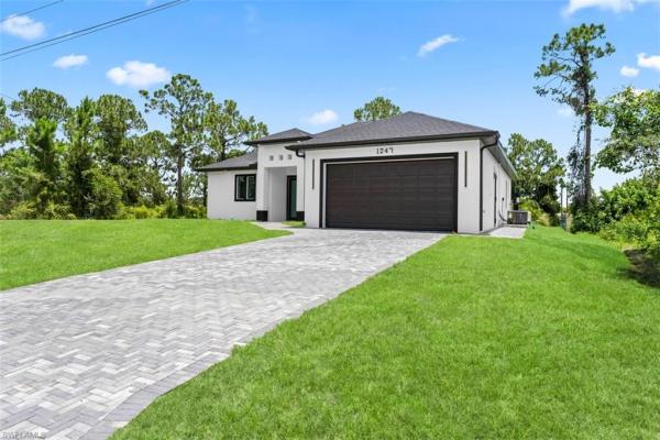 1247 S Songbird St, Fort Myers, Florida 33913, image 1