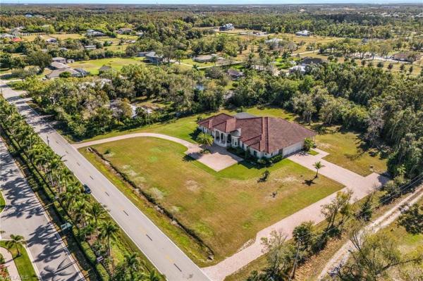 Colonial Farms, 8250 Penzance Blvd, Fort Myers, Florida 33912, image 1