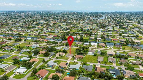 Cape Coral, 152 27th Ter, Cape Coral, Florida 33904, image 1