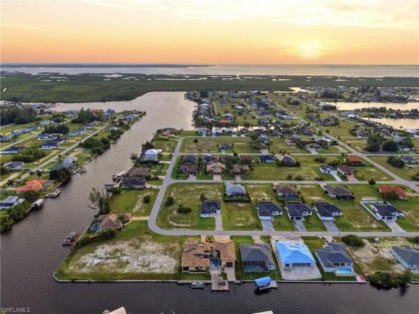 Cape Coral, 2709 41st Ave, Cape Coral, Florida 33993, image 1