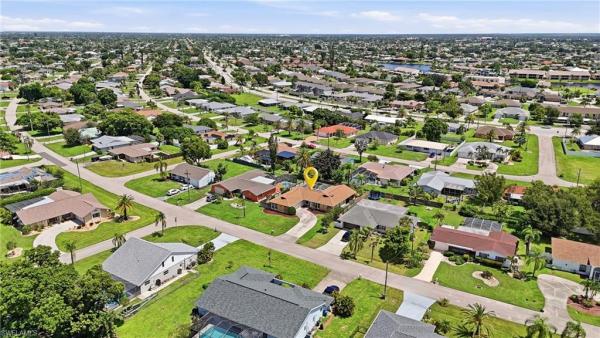 Cape Coral Residential, 3809 10th Ave, Cape Coral, Florida 33904, image 2
