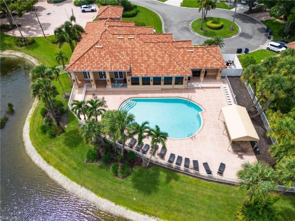Silverlakes, 11237 Lakeland Cir, Fort Myers, Florida 33913, image 3