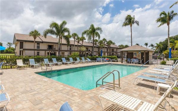 5825 Trailwinds Dr #425, Fort Myers, Florida 33907, image 3