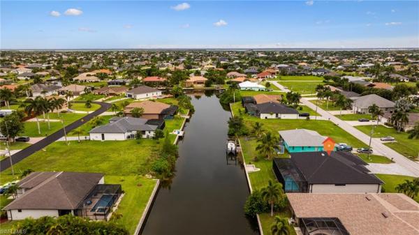 Cape Coral Residential, 2132 28th Ln, Cape Coral, Florida 33914, image 2