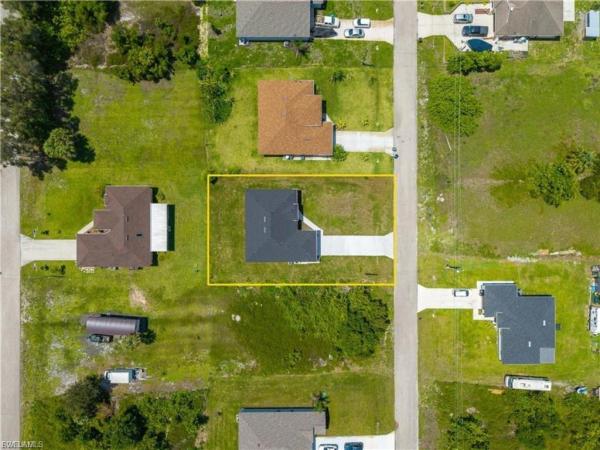 Lehigh Acres Residential, 311 Rand Ave, Lehigh Acres, Florida 33974, image 1