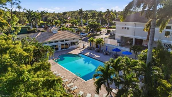 Villas At Olde Hickory Golf & Country Club, 14980 Hickory Greens Ct, Fort Myers, Florida 33912, image 2