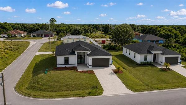 Lehigh Acres, 2513 W 69th St, Lehigh Acres, Florida 33971, image 1