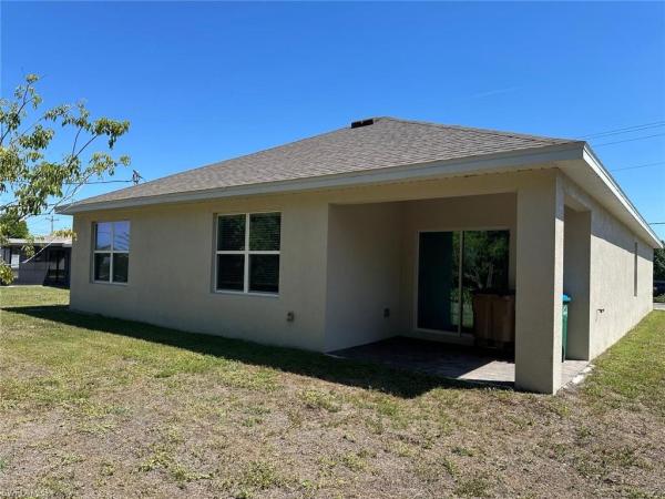 Cape Coral, 230 W Nicholas Pkwy, Cape Coral, Florida 33991, image 1