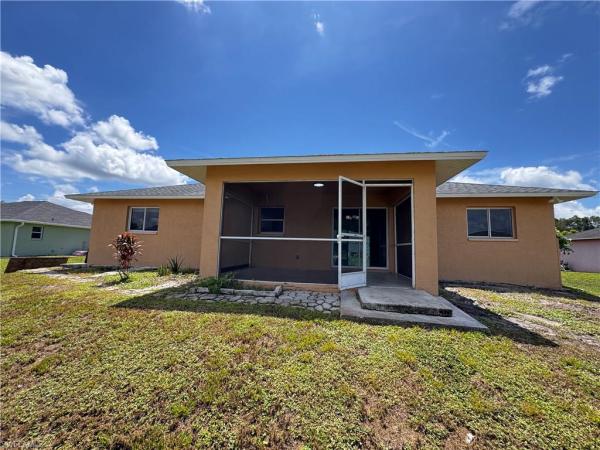 Mirror Lakes, 718 Rue Labeau Cir, Fort Myers, Florida 33913, image 1