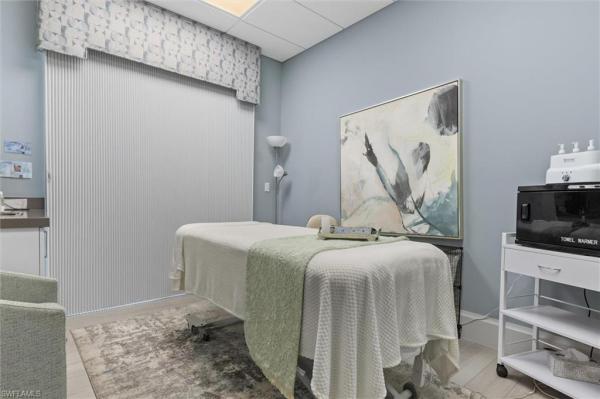 14221 Heritage Landing Blvd, Punta Gorda, Florida 33955, image 2