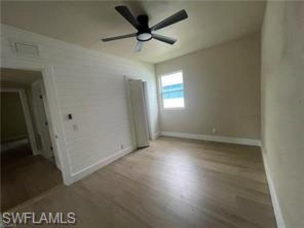 466 Wilma Ave, Fort Myers, Florida 33905, image 3