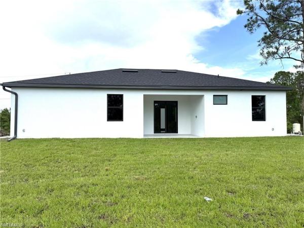 Lehigh Acres Residential, 1134 S Holmes Ave, Lehigh Acres, Florida 33974, image 3