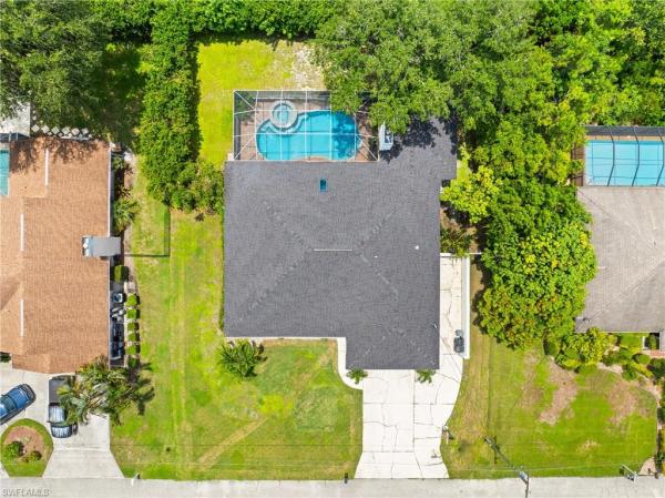 Florimond Manor, 6872 Fairview St, Fort Myers, Florida 33966, image 2