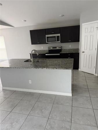 Cape Coral, 1424 4th St, Cape Coral, Florida 33993, image 1