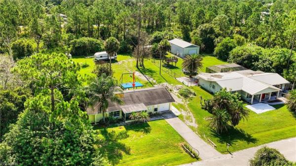 Lehigh Acres, 918 Mckinley Ave, Lehigh Acres, Florida 33972, image 3