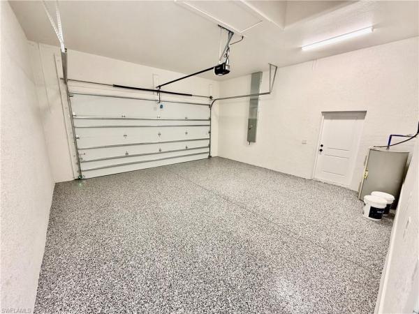 Lehigh Acres, 919 Hibiscus Ave, Lehigh Acres, Florida 33972, image 2