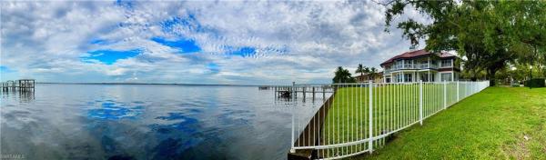 Country Club Estates, 1364 Shadow Ln, Fort Myers, Florida 33901, image 2