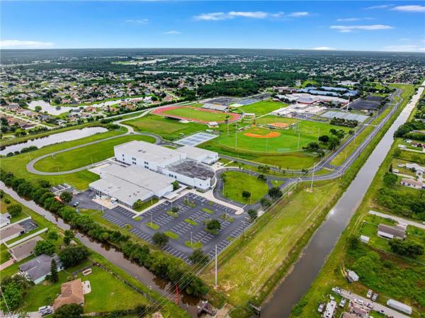 Lehigh Acres, 4707 W 6th St, Lehigh Acres, Florida 33971, image 2