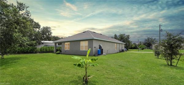 1922 N Xelda Ave, Lehigh Acres, Florida 33971, image 3