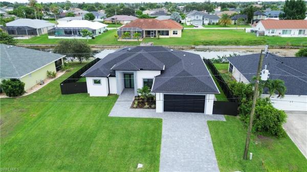 Cape Coral, 407 16th St, Cape Coral, Florida 33990, image 2