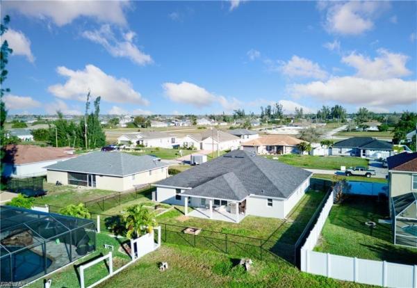 Cape Coral, 2822 7th Ter, Cape Coral, Florida 33993, image 2
