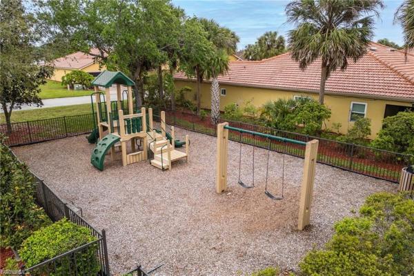 Vistanna Villas, 9028 Aegean Cir, Lehigh Acres, Florida 33936, image 3