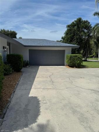 Sunset Cove, 5661 E Eichen Cir, Fort Myers, Florida 33919, image 2