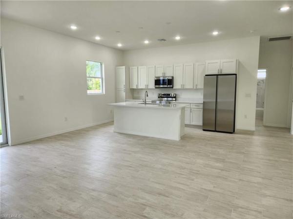 Lehigh Acres Residential, 4116 SW 5th St, Lehigh Acres, Florida 33976, image 1