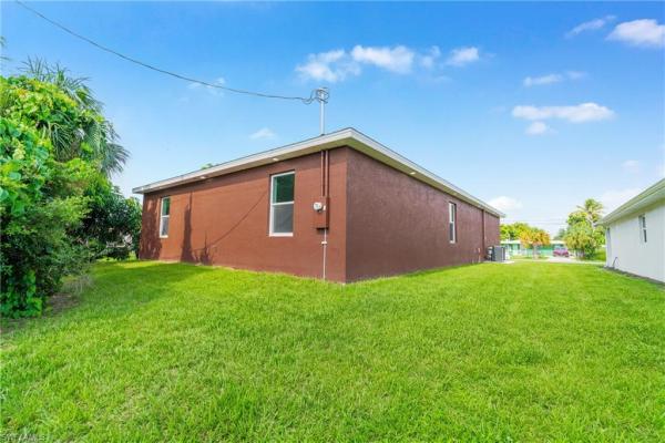 2109 Jaylen Watkins St, Fort Myers, Florida 33916, image 3